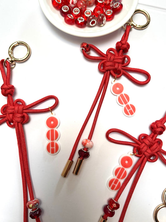 Arirang Lucky Knot Keychain with Charm