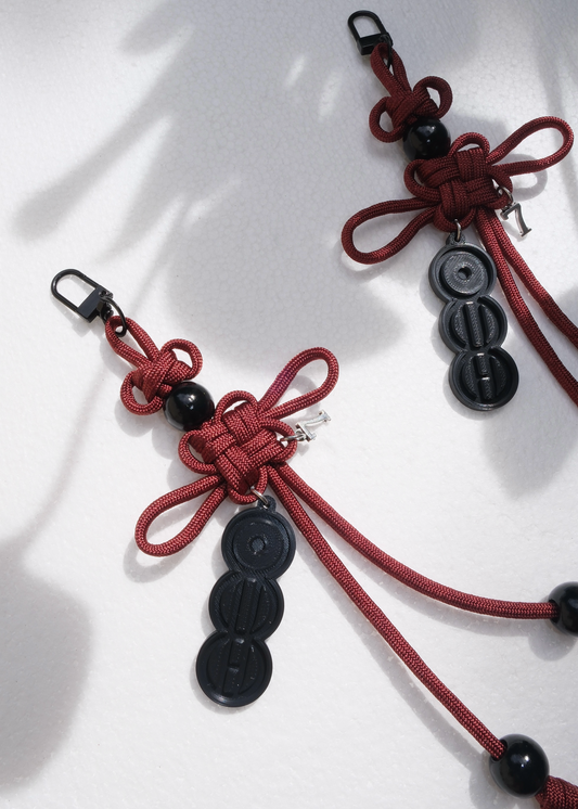 What is your love song ? Lucky Knot Keyring | Garnet